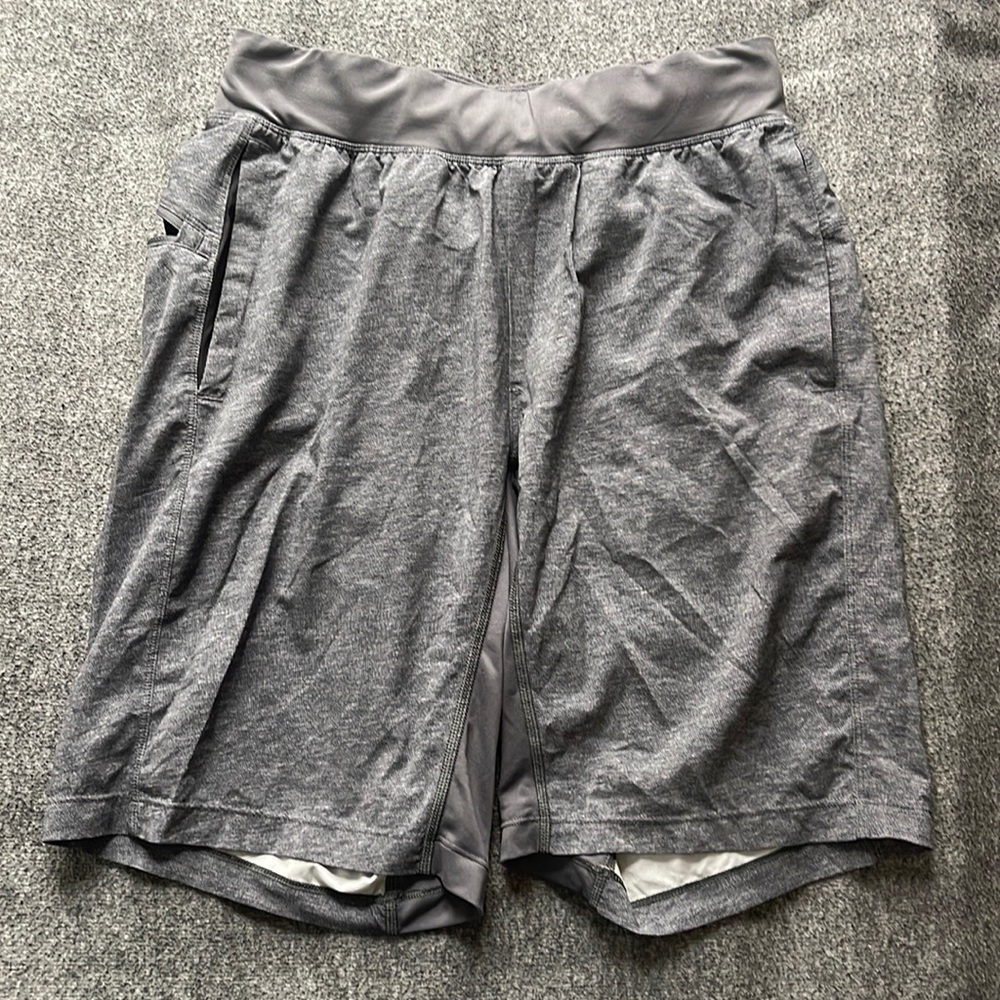 Lululemon linerless Shorts